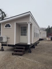 トレーラーハウス