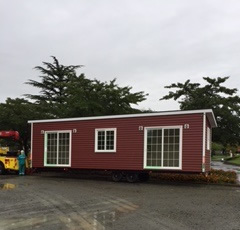 トレーラーハウス