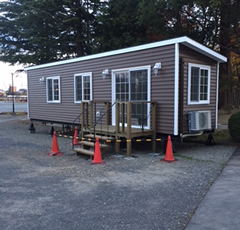 トレーラーハウス